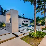 Villa Rembulan